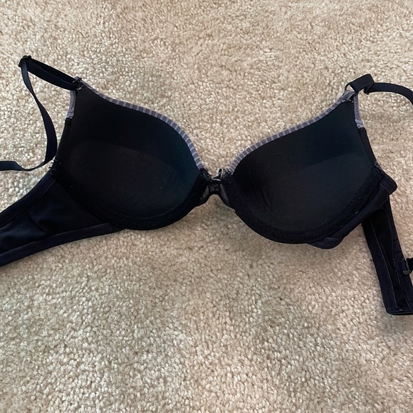 Lily of France bra - Picture 2 of 3